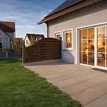 Vakantiehuis Domus Limes, Rad-oase Im Seenland Ellingen